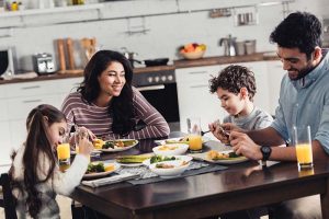 Family meal. Frugal living tip